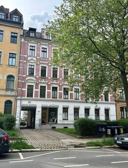 :::FREUNDLICHE WOHNUNG IM ZENTRUM VON CHEMNITZ MIT PKW-SP::: - Chemnitz