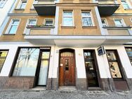 INVESTMENT: Nach WEG aufgeteiltes Wohneigentum: 9 Wohnungen & 2 Gewerbe | Berliner Altbau in Spandau - Berlin