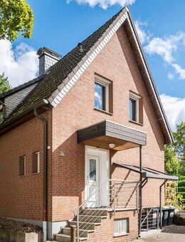 KEINE KÄUFERPROVISION Kleines Einfamilienhaus mit Garten und Garage in Bielefeld Brackwede - Bielefeld