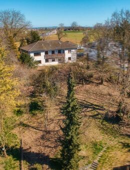 Außergewöhnliche (Wohn-) Lage mit Ausblick, guter Infrastruktur und viel Potential - Frankfurt (Main)