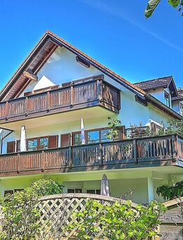 KRAILLING: UNTER DEM DACH - MIT VIEL FLAIR UND EIGENEM CARPORT! - Krailling