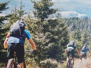 Biker aus dem Bayerischen Wald sucht Begleiterin für schöne Touren - Viechtach