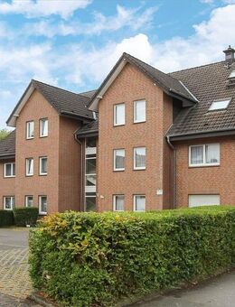 4 Zimmer-Wohnung im Dachgeschoss mit Spitzboden und Loggia in Bielefeld-Schildesche - Bielefeld