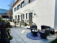Charmantes Reiheneckhaus mit großzügigem Garten & sonniger Terrasse - Bernau (Chiemsee)