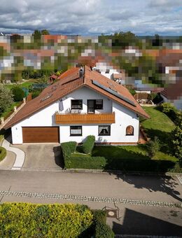 Top gepflegtes Zweifamilienhaus in ruhiger Lage - Merklingen