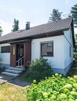 Sonnenverwöhntes Einfamilienhaus mit großem Potenzial in ruhiger Lage - Laichingen
