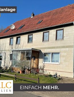 RESERVIERT**12,7% Rendite, hoher Cashflow - Eine Eigentumswohnung mit 2 Einheiten in Vogelbeck** - Einbeck