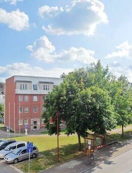 sanierte 3 Raum Wohnung direkt im Zentrum - Döbeln