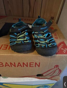 Kinder Sandalen - Essen