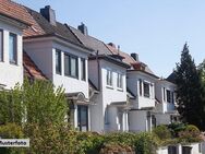 + Einfamilien-Reihenendhaus mit Terrasse und Carport + - Großrosseln