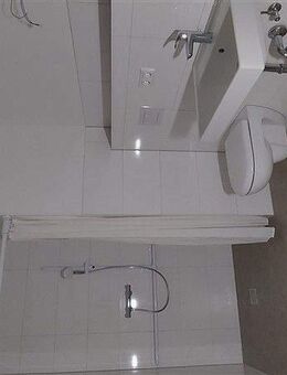 Vollsanierte 2-Raum-Wohnung - barrierearm & mit Aufzug! - Neustrelitz