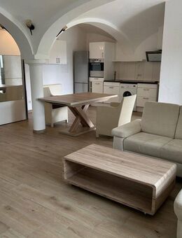 Renovierter Altbau mit Charme (Gewölbe) - Forstern