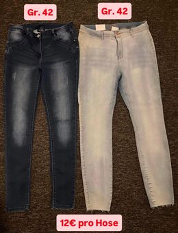 Damen Bekleidung Jeans, Pullover, Kleid, Cardigan, Schuhe - Oldenburg