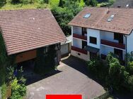Zweifamilienhaus mit großem Grundstück, Scheune und Garage im Flörsbachtal - Flörsbachtal