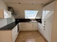 2-Zimmer-Dachgeschoss-Wohnung in Berkheim - Berkheim