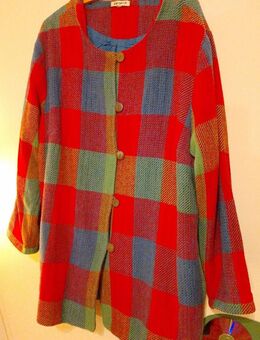 feine Jacke aus Viskose und Baumwolle hochwertig vom DW Shop Holzknöpfe grün rot blau bunt Mantel - Koblenz