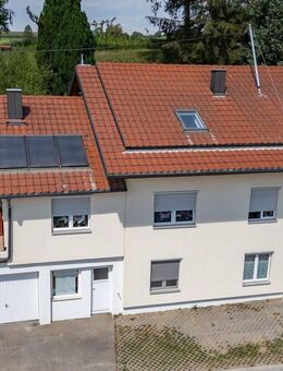 Provisionsfrei! Wohnträume wahr werden lassen: Einfamilienhaus mit Einliegerwohnung und PV-Anlage! - Stockach