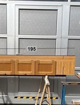 Fendt Oberschrank mit Regal ca 195 x 125 gebraucht (aus Fendt 470 B EZ 92 E826 vorn) Sonderpreis - Schotten Zentrum