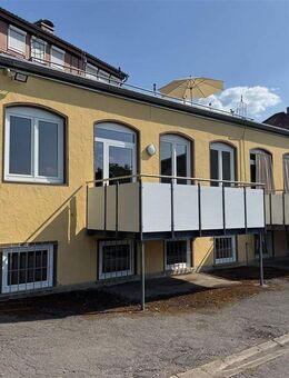 CO-City ** attraktive Maisonettew. 3 ZI ca. 100 qm ** alles neu ** EBK - Coburg