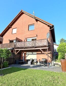 Attraktive Doppelhaushälfte mit pflegeleichtem Garten, 4 Zimmer, Balkon - Rösrath