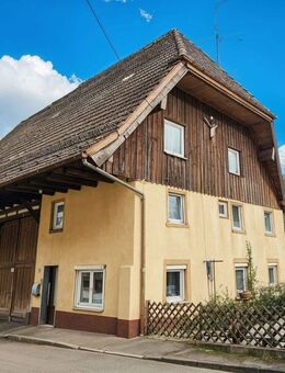 Zwei Häuser zum Preis von einem - Wohnhaus mit großer Scheune und Ausbaureserven in Horb-Talheim - Horb (Neckar)