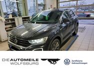 VW T-Roc, 1.5 TSI Sport, Jahr 2021 - Wolfsburg