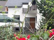 Einfamilien-Wohnhaus mit großen Garten und Hof Nähe Mendig-Mayen mit 144qm Wohnfläche - Mendig
