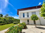 -ERSTBEZUG- LUXUS EG-WOHNUNG MIT GARTEN IN TOPLAGE - KFW 55 - KELLER - TG UND KFZ STELLPLATZ - Burghausen