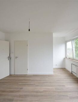 Renoviert! Modernes Apartment mit viel Tageslicht in KR-City - Krefeld