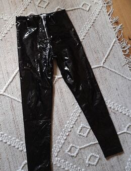 Lackhose Gr. L - Gelsenkirchen