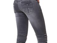 Jeans grau von QS by s.Oliver - Größe 34 - Rietberg