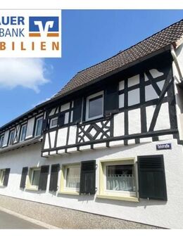 ** Kiedrich: Einfamilienhaus mit Einliegerwohnung in ruhiger Anliegerstraße ** - Kiedrich