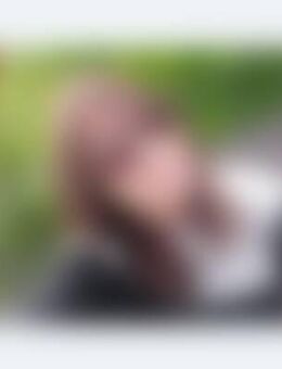 Yvi*** - Heiligenstadt (Heilbad) Zentrum