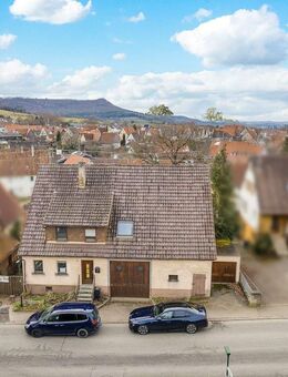 Traumhaftes Einfamilienhaus mit Schuppen und Gartenhaus - Mössingen
