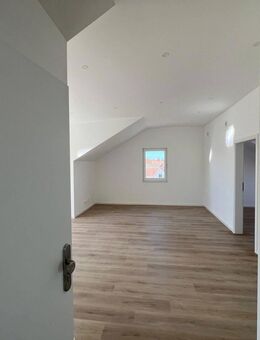 JOCKGRIM: Moderne Neubauwohnung inkl. Einbauküche - Jockgrim