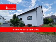 Zweifamilienhaus in zentraler und ruhiger Lage - Rodenbach (Hessen)