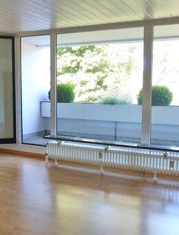 Schöne 3-Zimmerwohnung mit großer Loggia am Mittellandkanal - Hannover