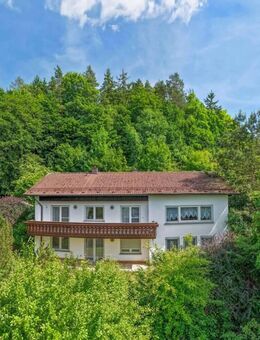 Einfamilienhaus in traumhafter Waldrandlage in kleinem Ortsteil von Lautertal bei Coburg - Lautertal