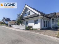 Attraktives Wohnensemble in Meinerzhagen - Einliegerwohnung, Sauna & Wintergarten - Meinerzhagen