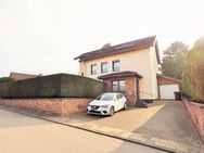 ++ NEUE WÄRMEPUMPE!! Modernisierte MAISONETTE-Wohnung mit Dachterrasse & Garten! ++ - Bedburg