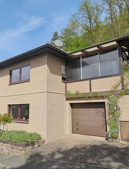 Freistehendes EFH im Bungalowstil in ruhiger Lage von Neustadt/Wied. 25 Min. Kreuz BN/SU, 4 Min. A3 - Neustadt (Wied)