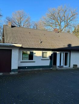 Freistehendes Einfamilienhaus mit großem Gartengrundstück in Waldrandlage von Königswinter-Sassenberg - Königswinter