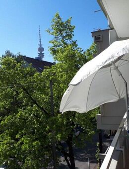 Schönes WG-ZIMMER in einer 3-Zimmer-Wohngemeinschaft - München