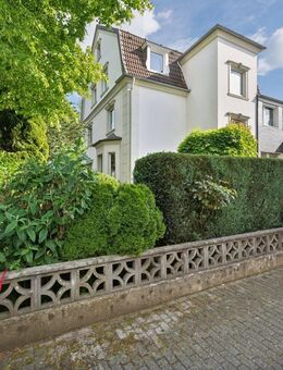 Sehr gepflegtes Mehrfamilienhaus in begehrter Lage von Wuppertal Langerfeld-Beyenburg - Wuppertal