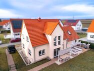 Neuwertiges vermietetes Einfamilienhaus mit Einliegerwohnung in Nördlingen OT - Nördlingen