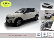 VW T-Roc, 1.0 TSI MOVE, Jahr 2023 - Bayreuth