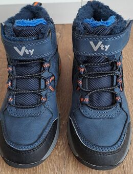 warme Boots für Jungs Gr.28 von Vty - Königswinter