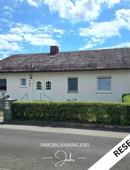 Ihr neues Zuhause! Ansprechender Bungalow mit Einliegerbereich und vielen Ausstattungsdetails - Poppenhausen