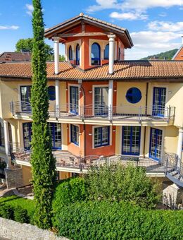 Mediterrane Villa am Steinberg - Einzigartiges Wohnen im italienischen Stil - Hofheim (Taunus)