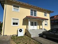 Moderne Stadtvilla mit exklusiver Ausstattung und großzügigem Wohnkonzept in Mühlhausen-Rettigheim - Mühlhausen (Baden-Württemberg)